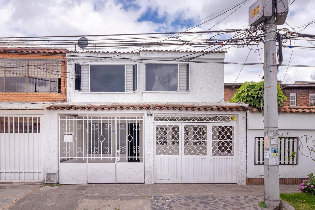 Ayenda Hostal El Tocororo Bogota Luaran gambar